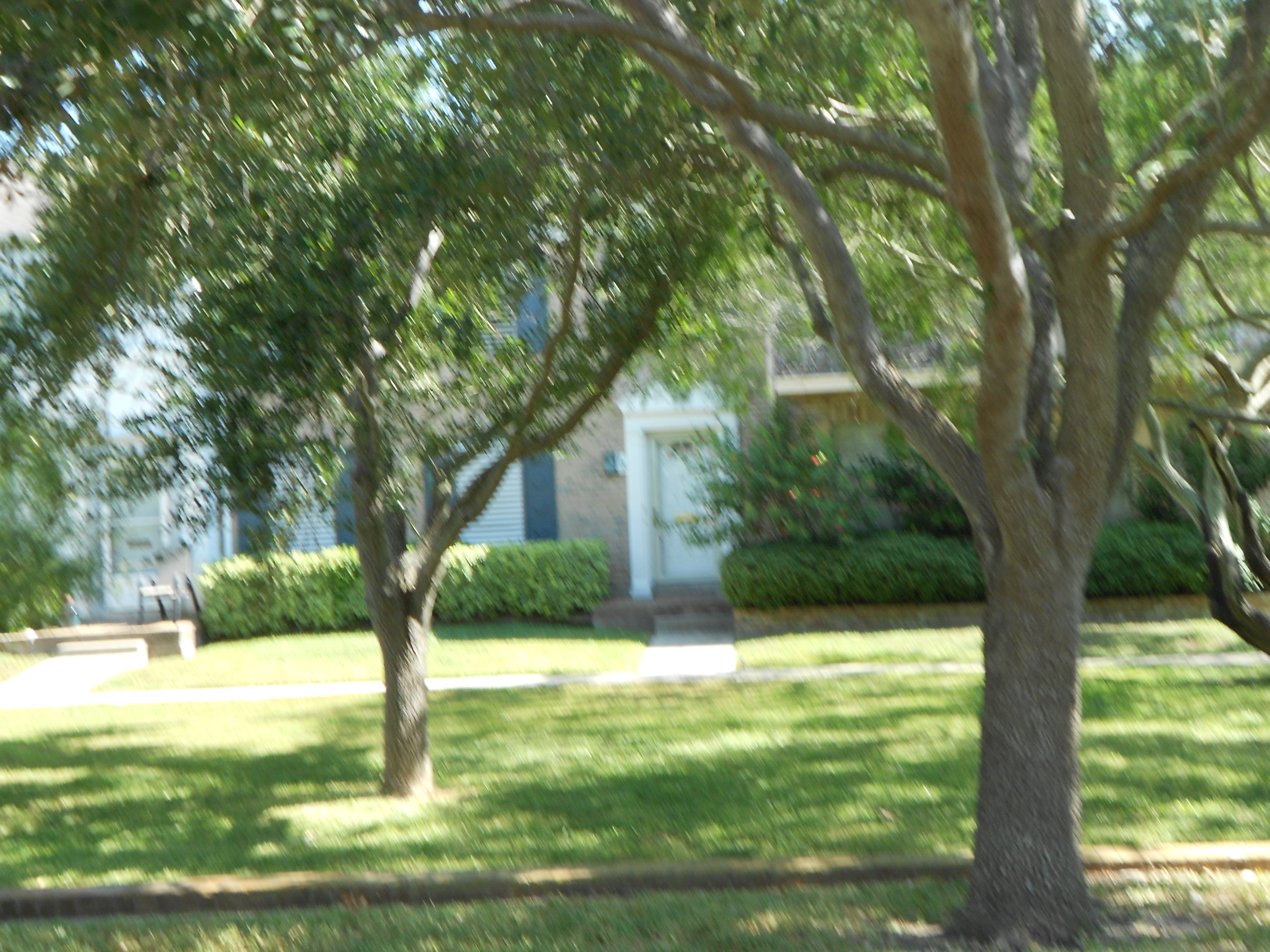 73townhouse.jpg.JPG